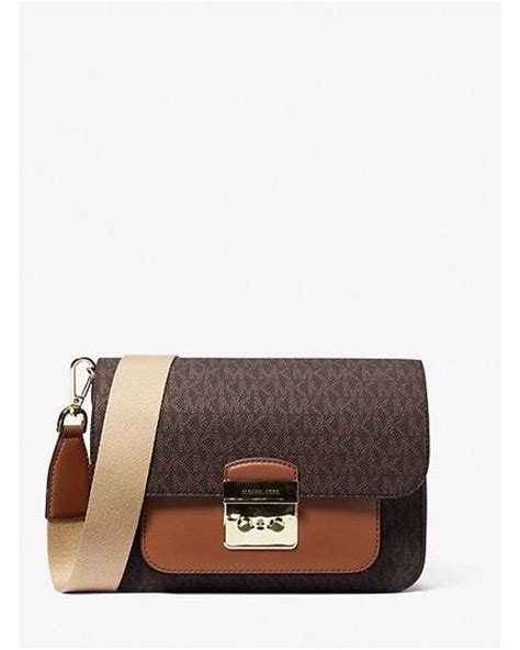 Women's Brown Sloan Editor Medium Signature Logo Messenger 